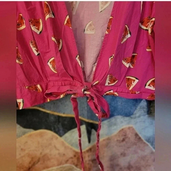 Color Me Courtney x RTR Watermelon Wrap Top S Puff Sleeve Pink Fruit Print - Picture 8 of 13